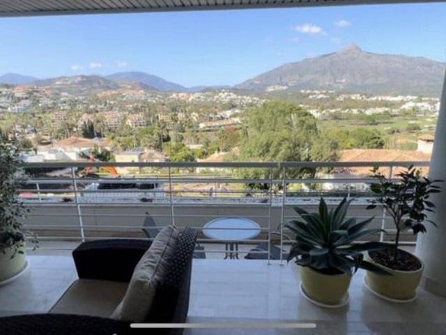 Apartment for rent in Las Brisas, Marbella, Málaga
