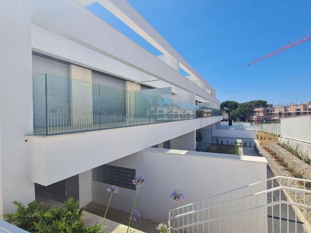 Apartment for rent in Las Chapas, Marbella, Málaga