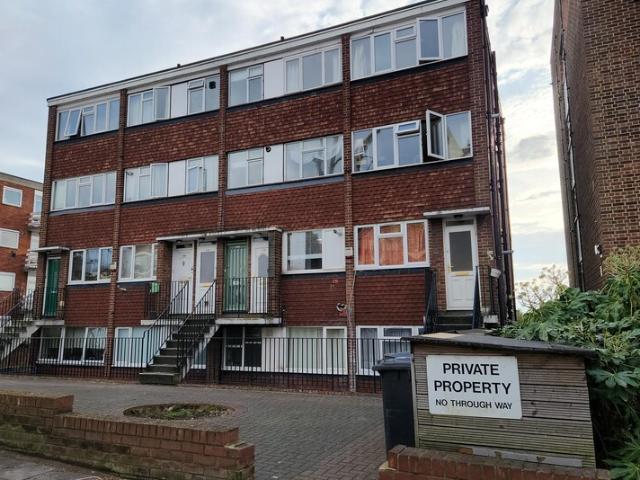 apartment for rent in Leigham Court Road, Streatham