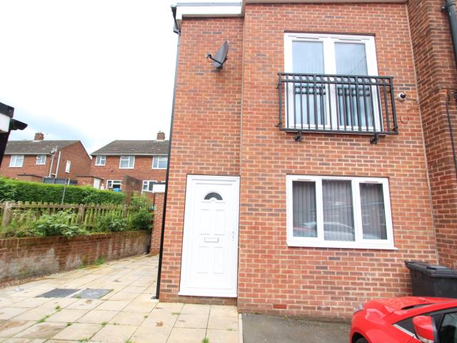 apartment for rent in Littlemoor Centre, Chesterfield, S41