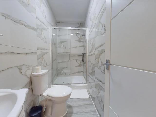 apartment for rent in LYDFORD ROAD, WILLESDEN GREEN, London