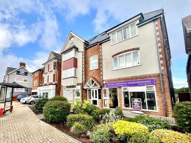 apartment for rent in Lymington Road, BH23 5HE