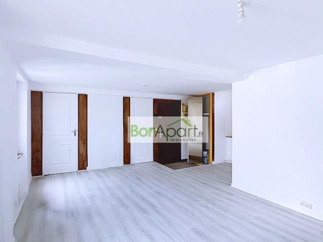 apartment for rent in MONTMORENCY 95160