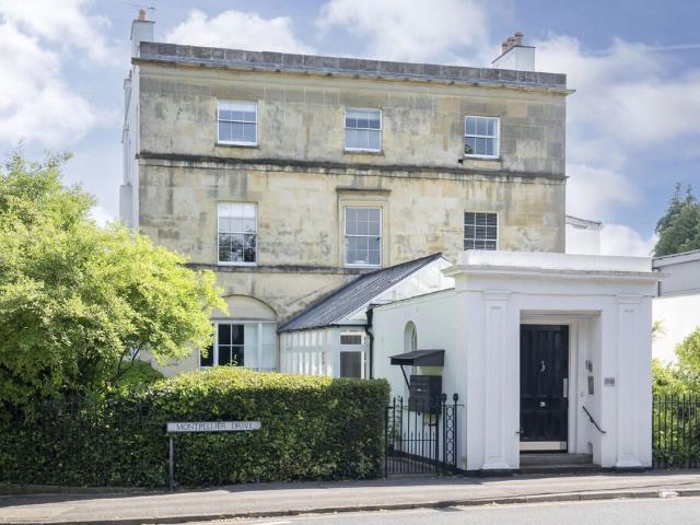 apartment for rent in Montpellier Drive, GL50 1TX