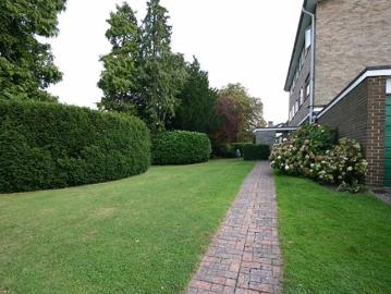 apartment for rent in Mays Hill Road, Shortlands, Bromley, Kent, BR2 0XD