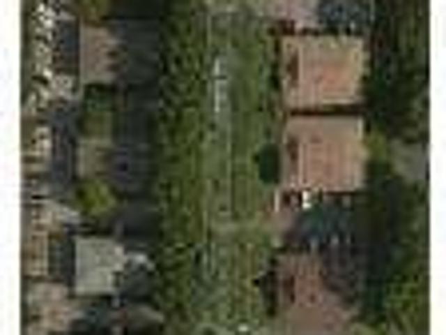 Apartment for rent in Madison. Offstreet parking!