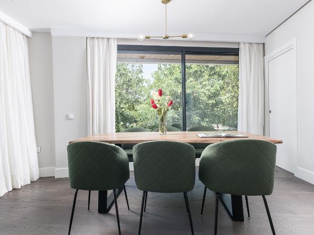 Stylish Three Bedroom Apartment in Alcobendas