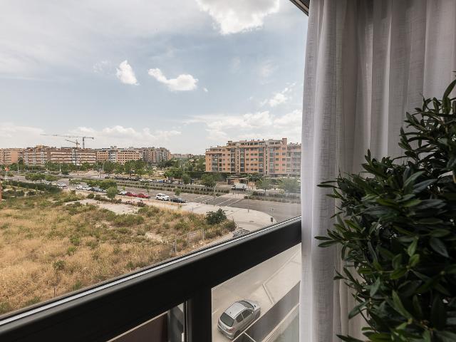 Luminous 1 Bedroom Apartment in Sanchinarro
