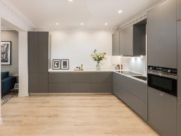 Three bedroom apartment in Goya