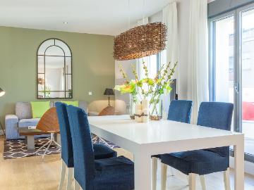 Sophisticated and luminous apartment located in Salamanca