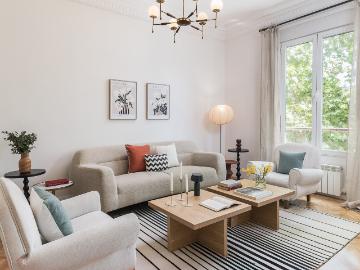 Refined 3 bedroom apartment in Salamanca District