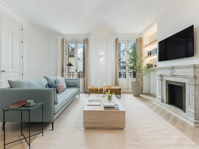 Distinguished Apartment in the Heart of Madrid