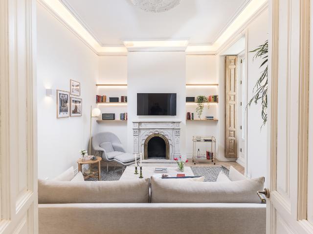 Elegant 4 bedroom apartment in the heart of Madrid