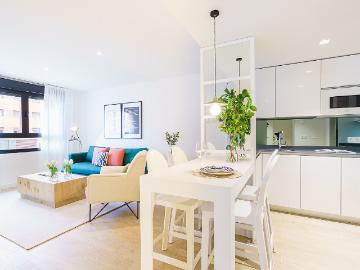 Modern one bedroom apartment is located in the Chamartín