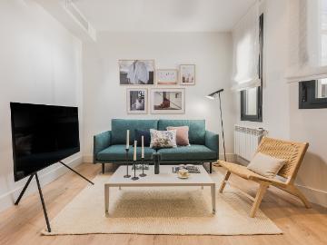 Modern apartment in the heart of the Salamanca neighborhood