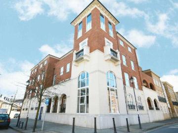 Main Street B90 Solihull - Balcony, Lift