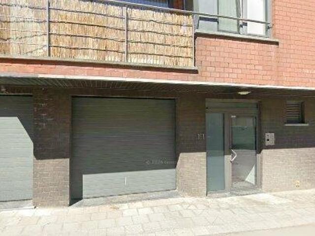 Apartment for rent in Manage