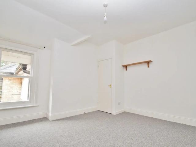 apartment for rent in Manor Road Bournemouth BH1 3EZ