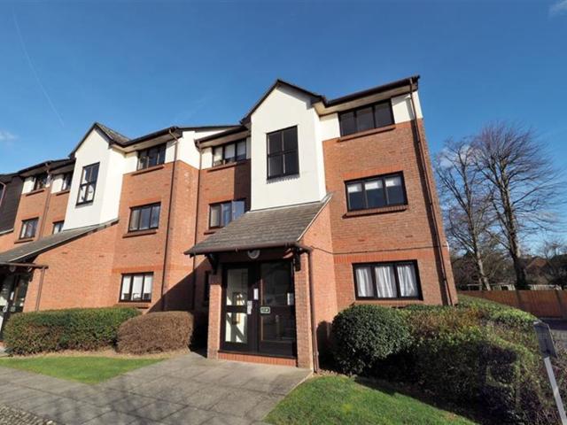 apartment for rent in Maple Gate, Loughton IG10