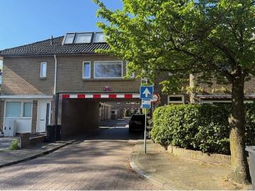 Olland, Meierijstad, Noord-Brabant - Parkeerplaats