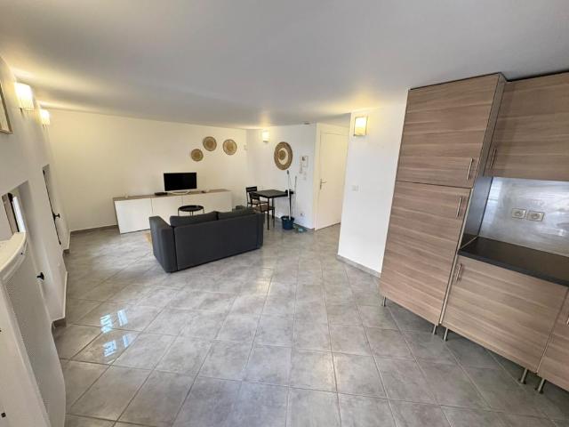 apartment for rent in, Marseille 2 Ar 13002