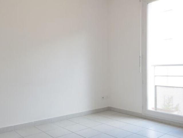 apartment for rent in MARSEILLE 8EME
