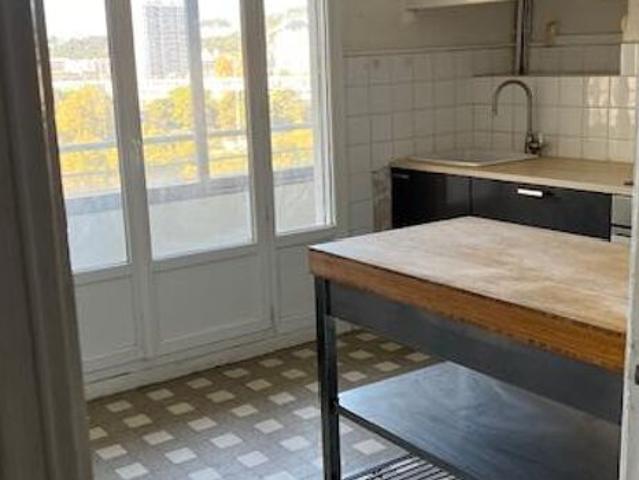 apartment for rent in MARSEILLE 9EME
