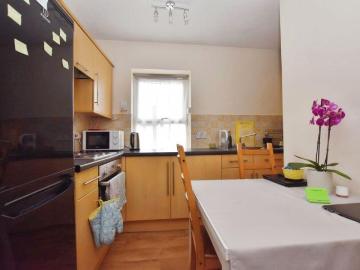 Apartment for rent in Meadow Road, Salisbury united kingdom