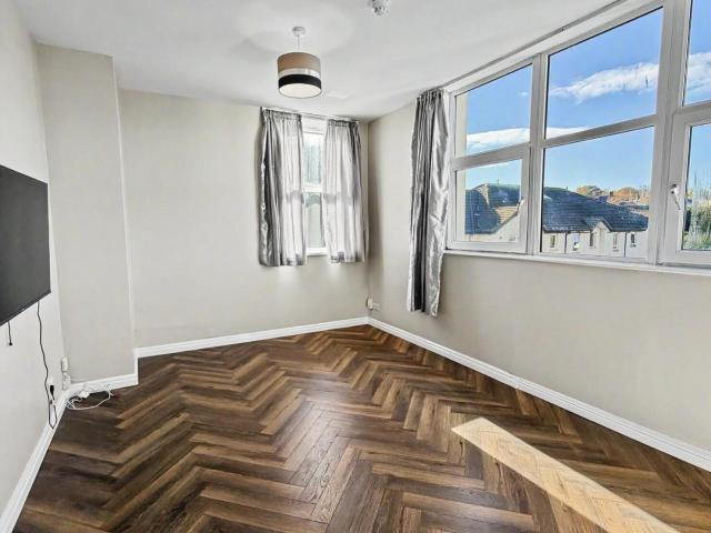 apartment for rent in Meadowbank Court, 141 Strand Road, Derry/Londonderry, BT48 7PB