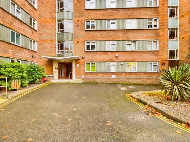apartment for rent in Melville Road, St. Dennis House Melville Road, B16