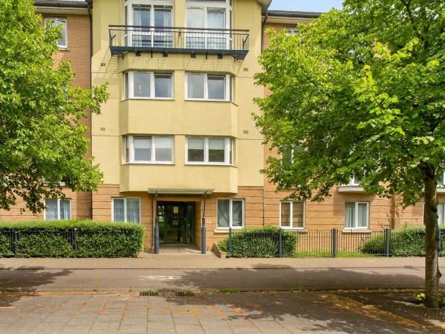 apartment for rent in Messina House, Vellacott Close, Cardiff Bay