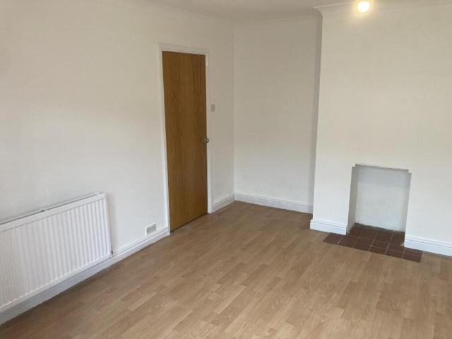 apartment for rent in Norcot Road, RG30 6BP