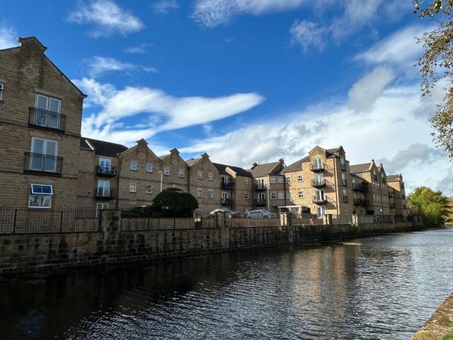 apartment for rent in Narrowboat Wharf, Rodley