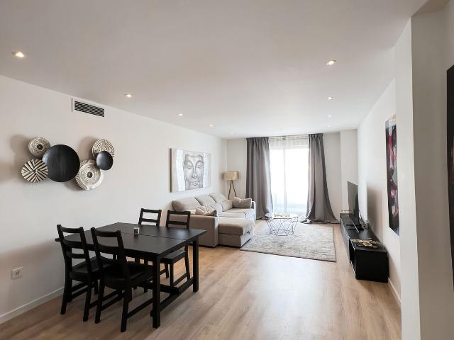 Apartment For Rent in Nueva Andalucía, Marbella