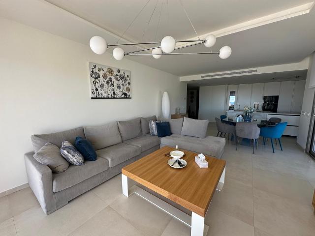Apartment For Rent in Nueva Andalucía, Marbella