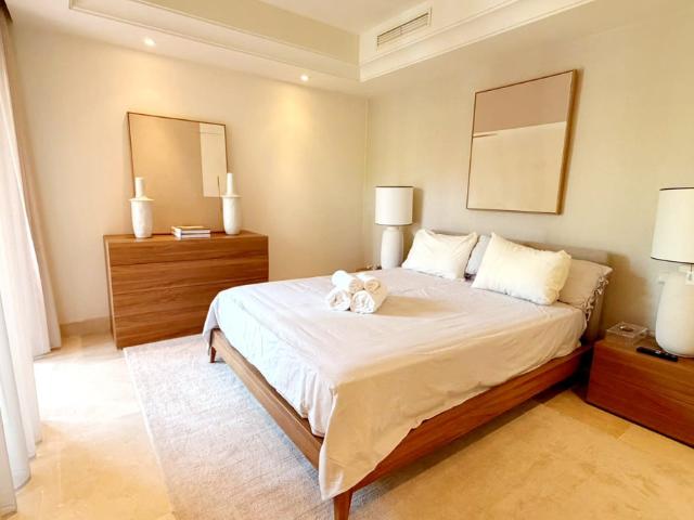 Apartment For Rent in Nueva Andalucía, Marbella