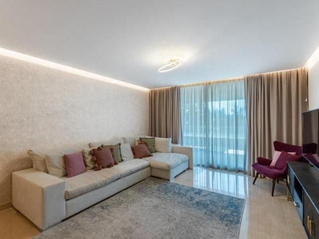 Apartment for rent in Nueva Andalucía Centro, Marbella, Málaga