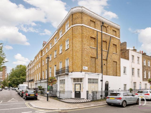 Apartment for rent in Southwick Street, London, W2