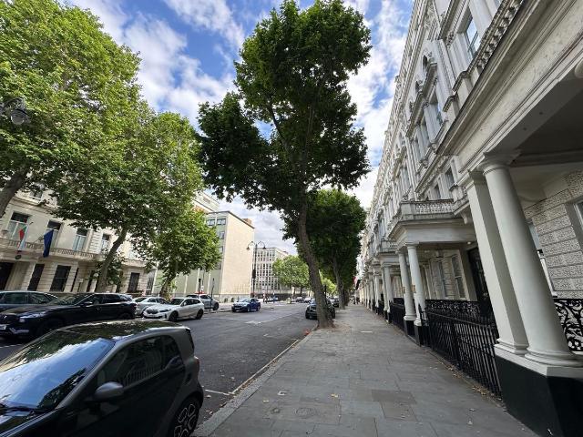 apartment for rent in South Kensington, London. SW7