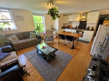 apartment for rent in South View Avenue, Caversham