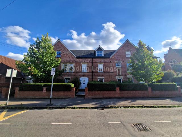 apartment for rent in South View Avenue, Caversham