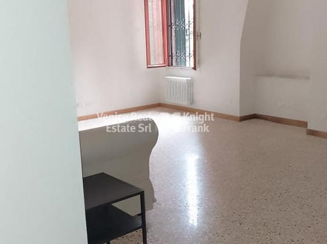 Apartment for rent in San Polo district