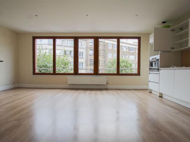 Apartment for rent in SCHAERBEEK