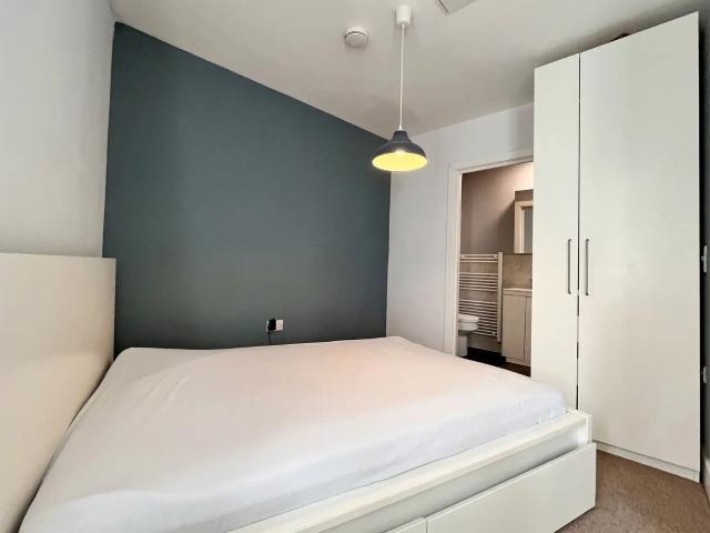 apartment for rent in Seabourne Road Bournemouth BH5 2JB