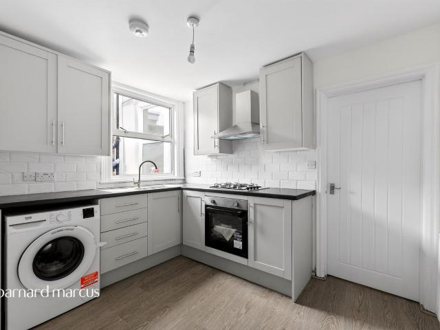 apartment for rent in Seely Road, London, London