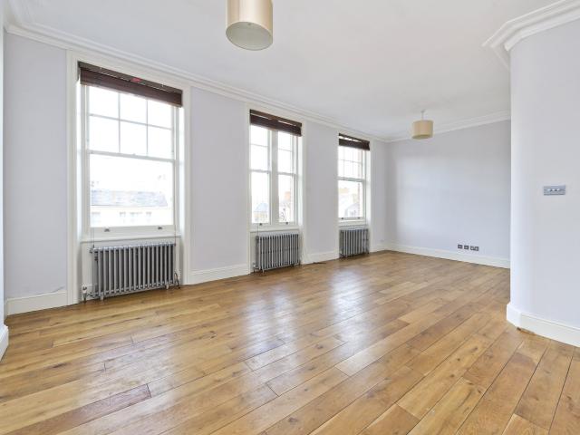 apartment for rent in Sheffield Terrace, Kensington, W8