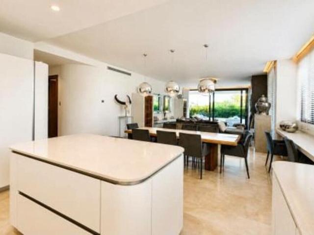 Apartment for rent in Sierra Blanca, Marbella, Málaga