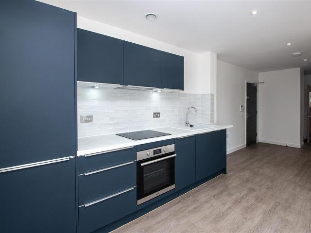 apartment for rent in Silbury Boulevard, Milton Keynes, MK9