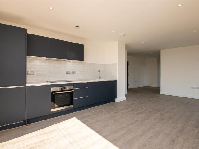 apartment for rent in Silbury Boulevard, Milton Keynes, MK9