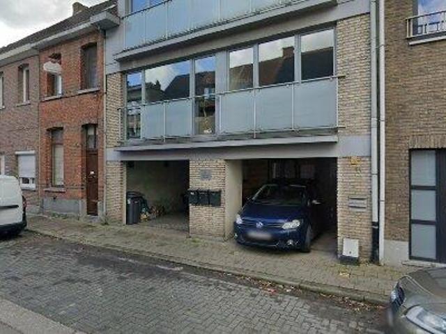 Apartment for rent in Sint Niklaas, Oost Vlaanderen
